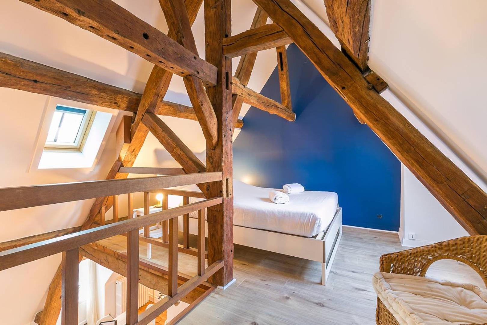 Appartement LA Plume aux pieds du Parvis Saint Jean à Dijon Extérieur photo